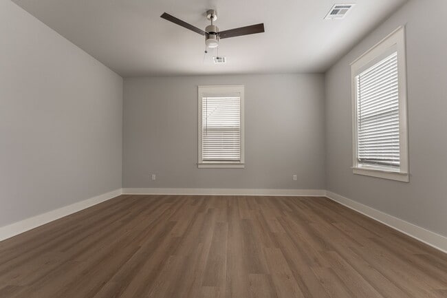 Building Photo - Beautiful new 2-story home features 2 BR/2...