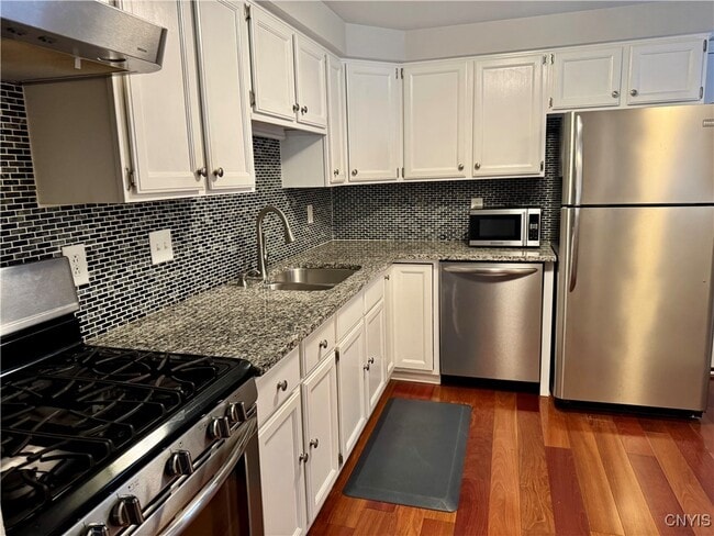 Building Photo - 8434 Bubbling Springs Dr