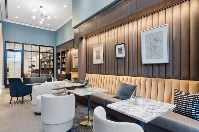 Building Photo - 45 E Chicago Ave