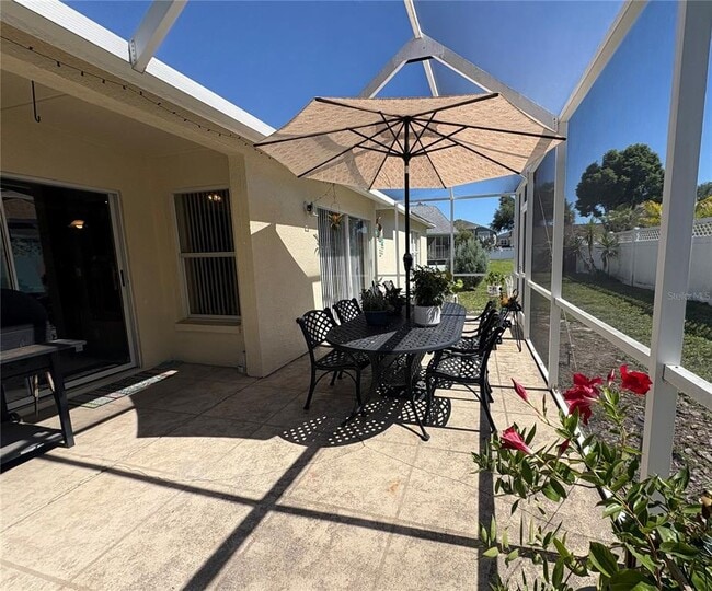 Building Photo - 17744 Esprit Dr