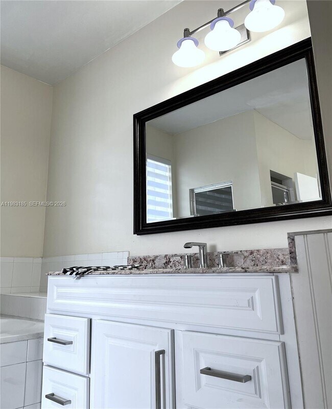 Building Photo - 15840 SW 151st Terrace