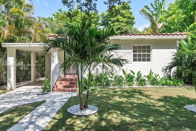 Building Photo - 4725 NE Miami Ct
