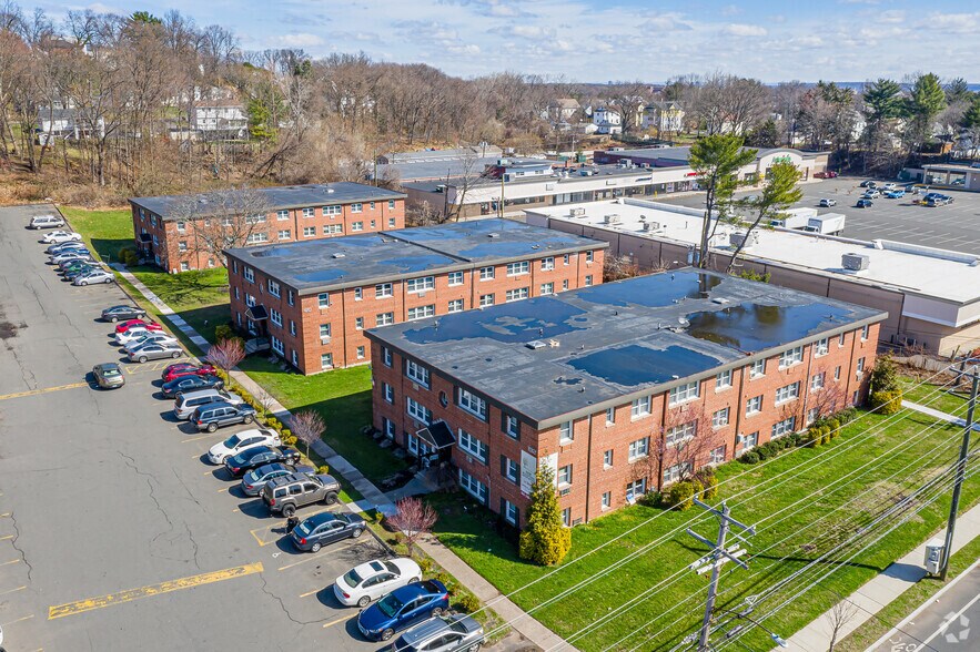 Springwood Gardens 192 Allen St New Britain CT 06053 Apartment Finder