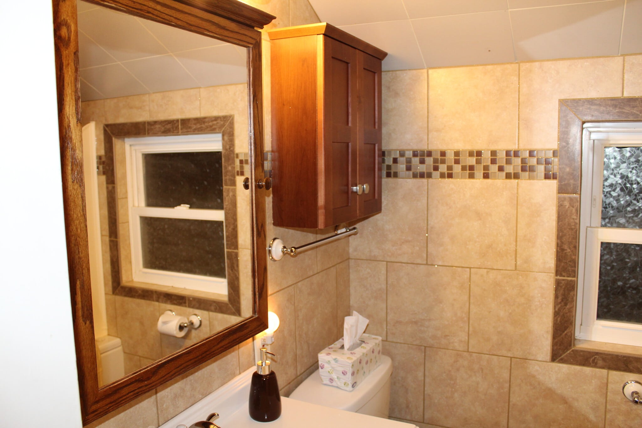 Fully tiled baths with heated floors - 237 Lake Shore Dr S