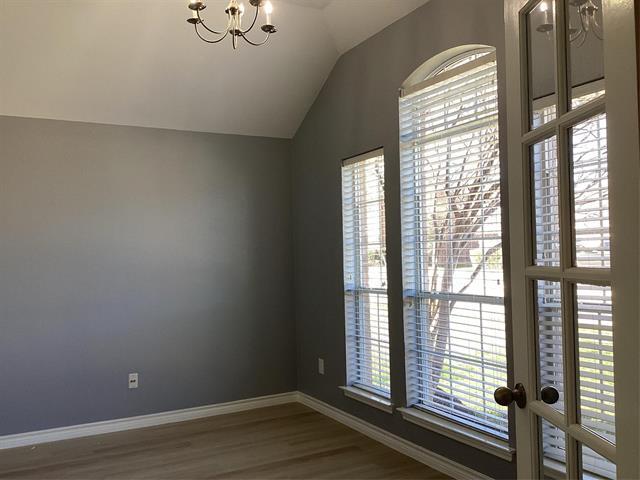 Building Photo - 825 Coppin Dr