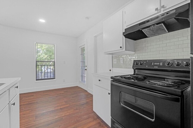 Building Photo - NICE 2/1 UNIT AVAILABLE AT THE PRESERVE in SUNRISE