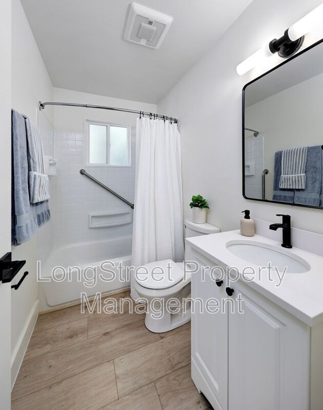 Building Photo - 11380 SW Greenburg Rd