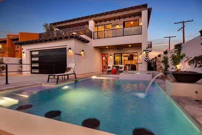 Building Photo - 51116 Avenida Mendoza