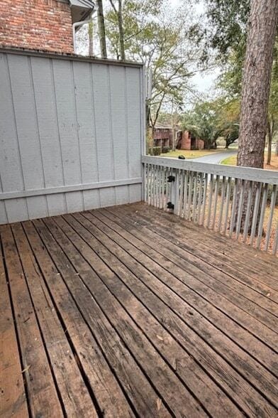 Building Photo - 804 Timbers Ct