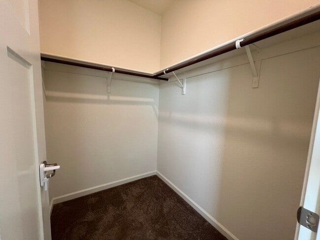 Building Photo - Beautiful 4 Bedroom Home With Low Maintenance Landscaping And Updated Interior