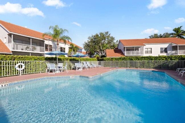 Building Photo - BEAUTIFUL COACH HOME AT WINDSOR PLACE IN B...
