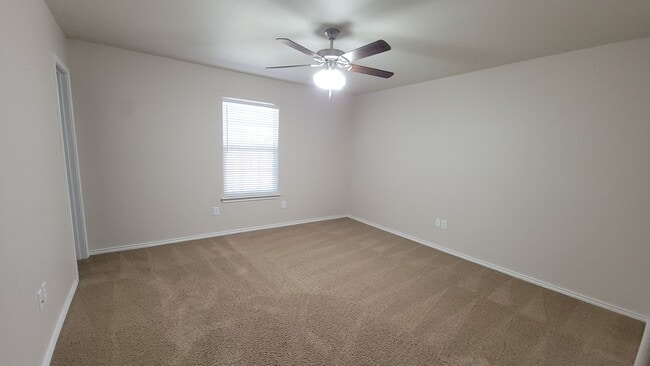 Building Photo - 3/2/2 in Frenship ISD