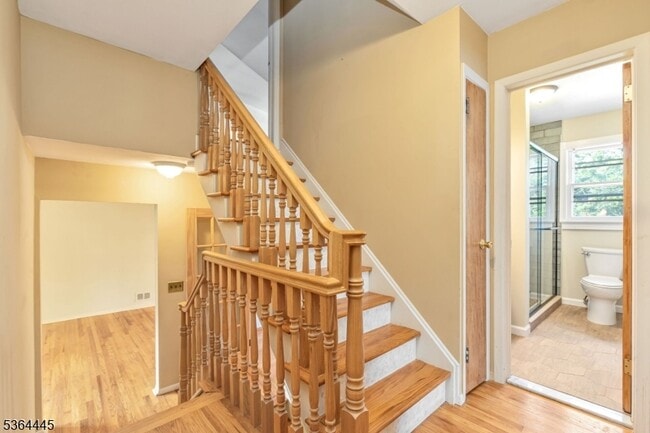Building Photo - 107 Severin Ct