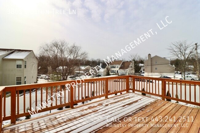 Building Photo - Beautiful 5 Bedroom SFH in Family Friendly...