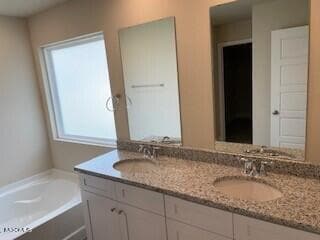 Building Photo - 10073 Willow Leaf Dr