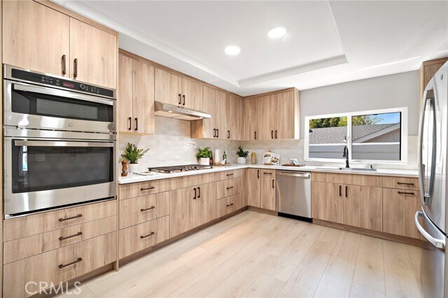 Building Photo - 25981 Cordillera Dr
