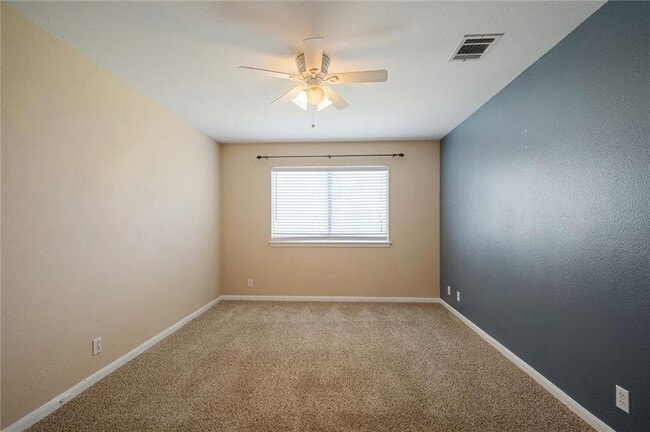 Building Photo - 1709 Royal Ascot Dr