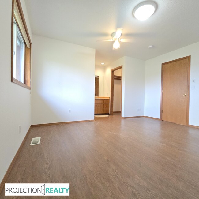 Building Photo - 34371 Church Rd