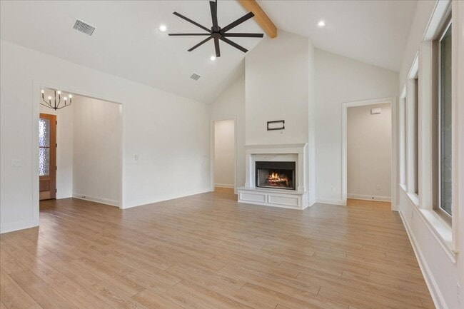 Building Photo - 10357 Fallen Leaf Dr