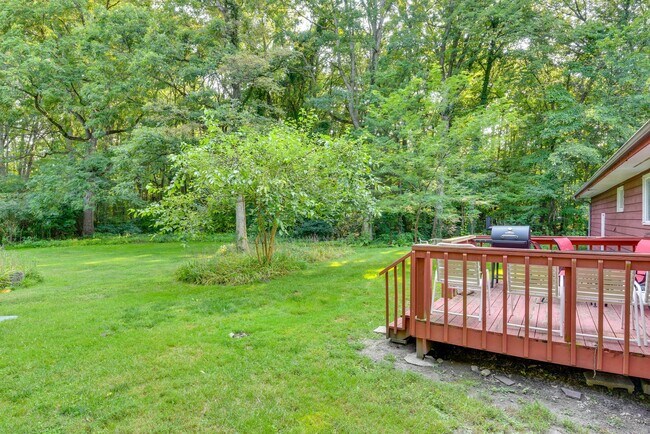 Building Photo - 4152 Sawyer Rd