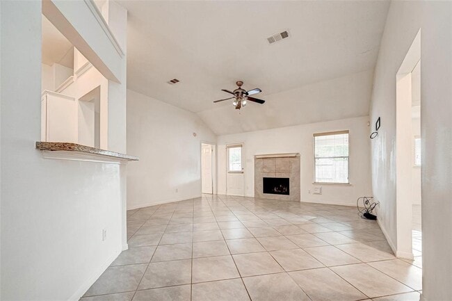 Building Photo - 2911 Killdeer Ln