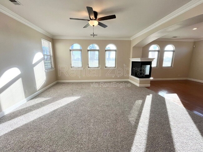 Building Photo - 13045 Ridgewood Way