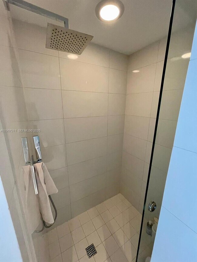 Building Photo - 1300 S Miami Ave