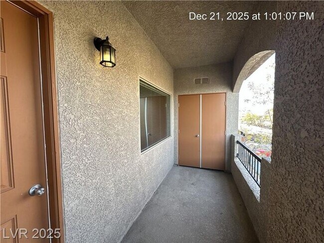 Building Photo - Spacious Southwest Condo with Open Layout & Resort-Style Community Amenities!