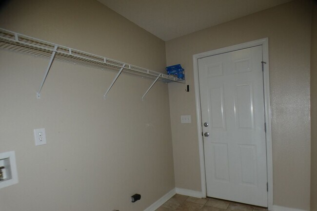 Building Photo - Spacious 4-Bedroom All Brick Home