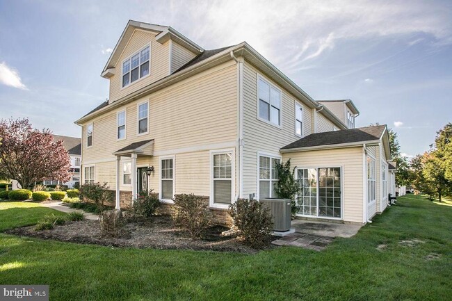Building Photo - 46 Old Cedarbrook Rd