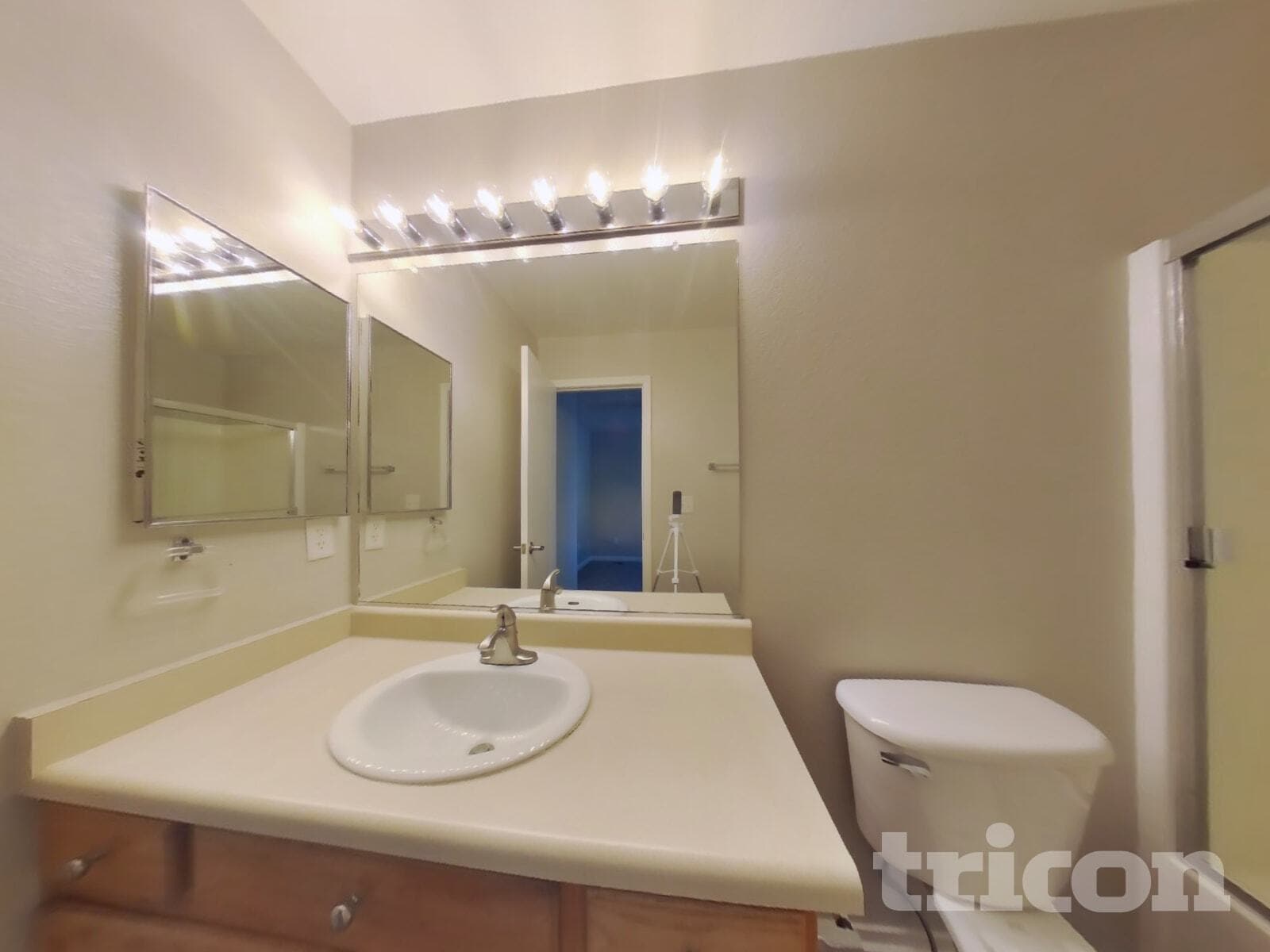 Building Photo - 9970 Brightridge Dr