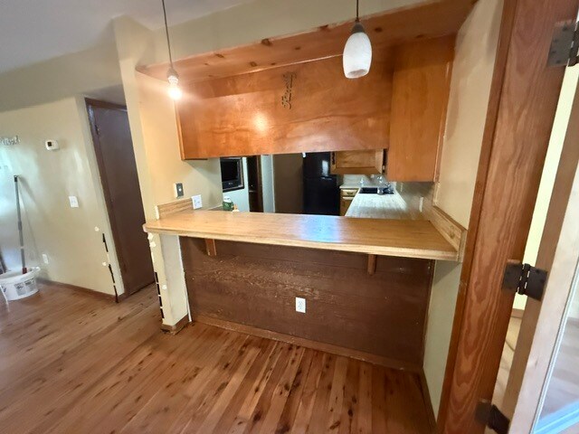 Building Photo - 302 Bernard Rd