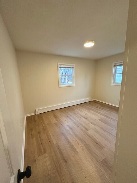 Building Photo - 2537 138th Ave NW