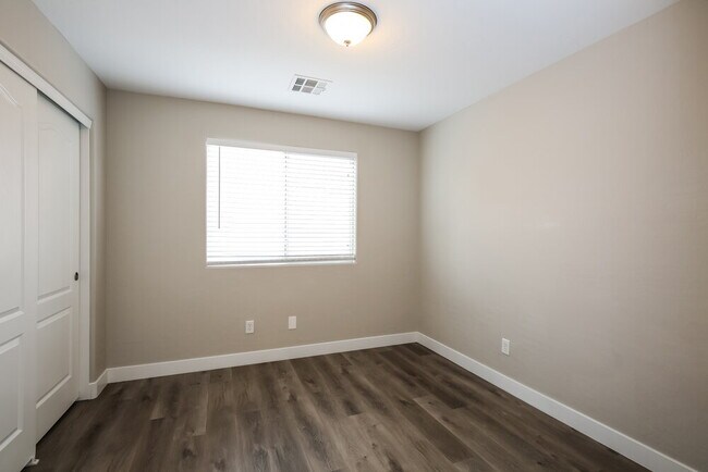 Building Photo - 6213 Rimfire Rock Ct