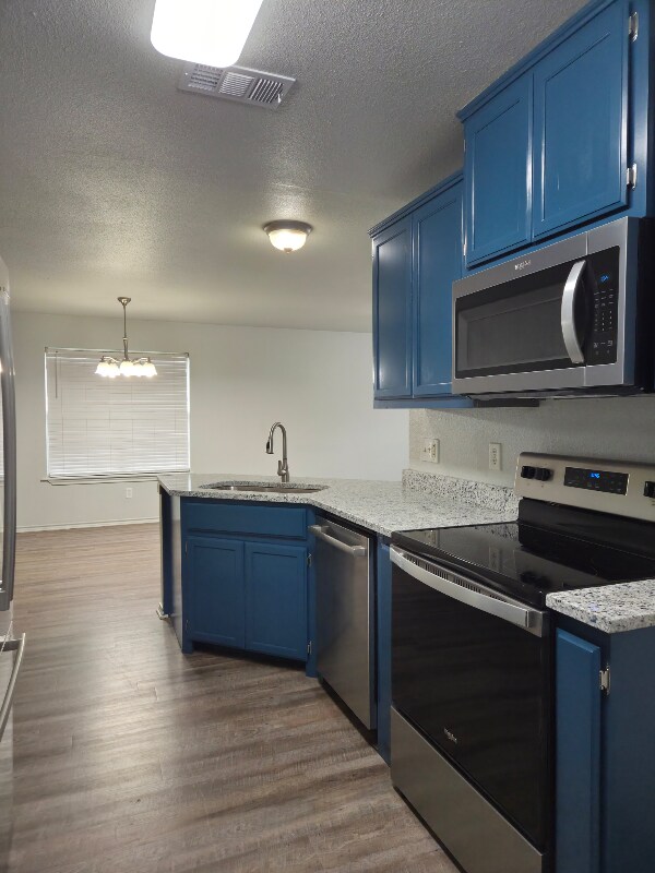 Building Photo - 4202 Magnolia St