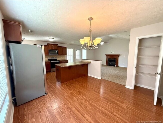 Building Photo - 2513 Hunting Bow Dr
