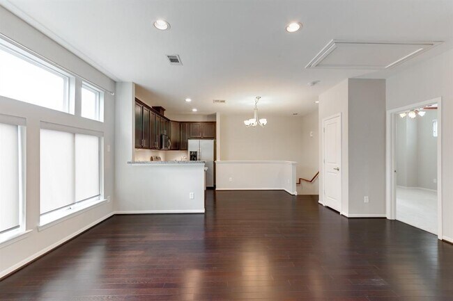 Building Photo - 5312 Avenue J
