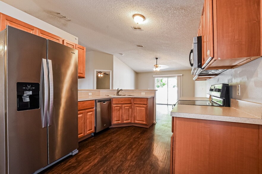 Building Photo - 3837 Cinnamon Fern Loop