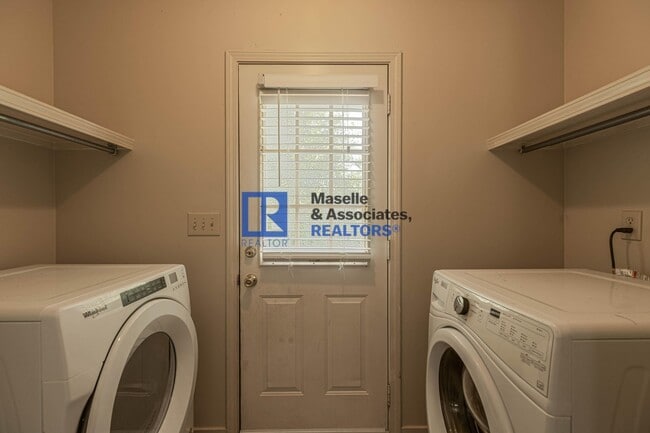 Building Photo - 2 Bed/1 Bath in Barnett Bend in Brandon