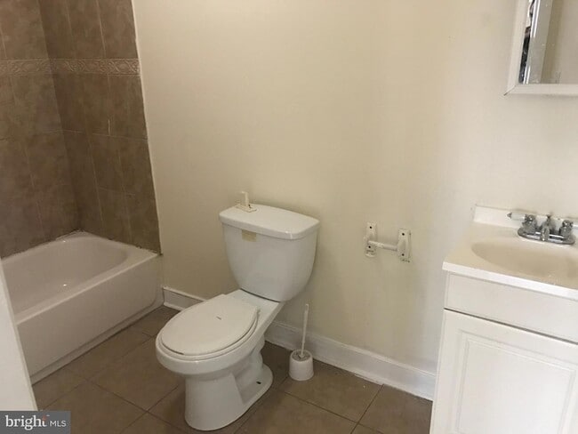 Building Photo - 3427 N 2nd St