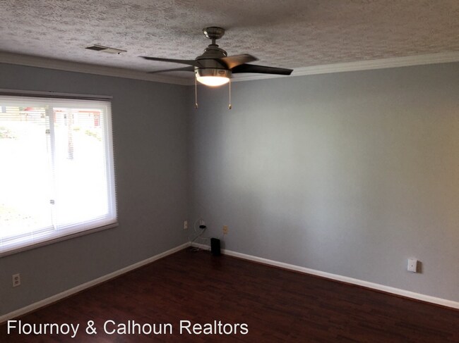 Building Photo - 3 br, 2 bath House - 5627 Rockhurst Drive