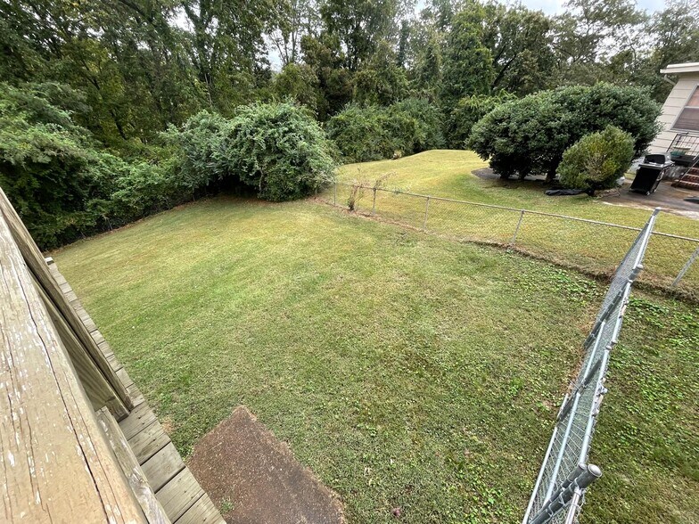Building Photo - 4528 Sherry Ln