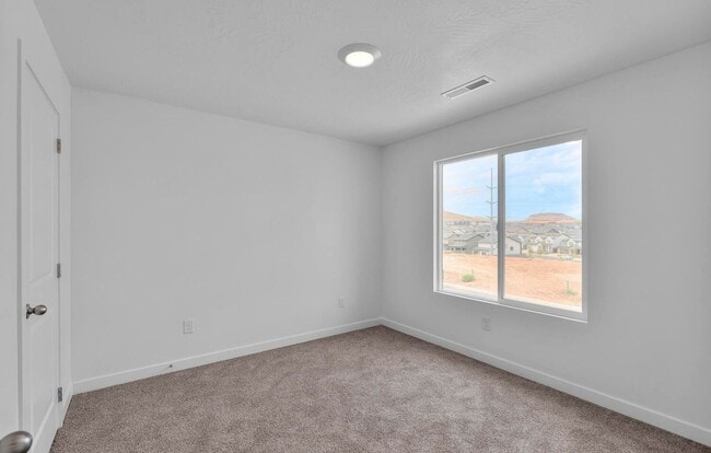 Building Photo - 2129 Wolverine Wy