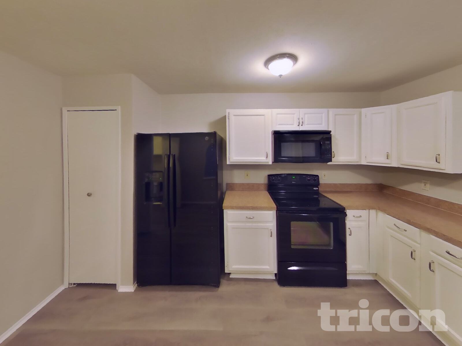 Building Photo - 5529 Kerry Ln