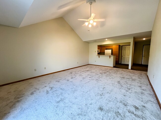 Building Photo - Ruby Circle West*