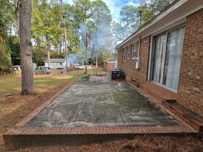 Building Photo - 7514 Telfair Dr