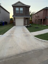 Building Photo - 2208 Wolford Ct