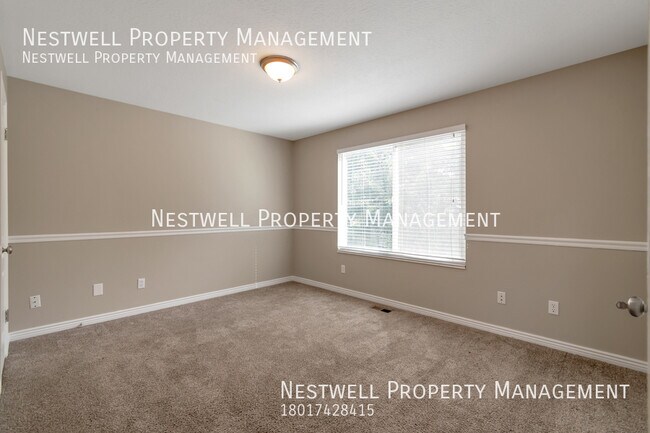 Building Photo - Beautiful Main Level 4-bed Home in Kearns