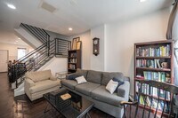 Building Photo - Modern Olde Kensington Home