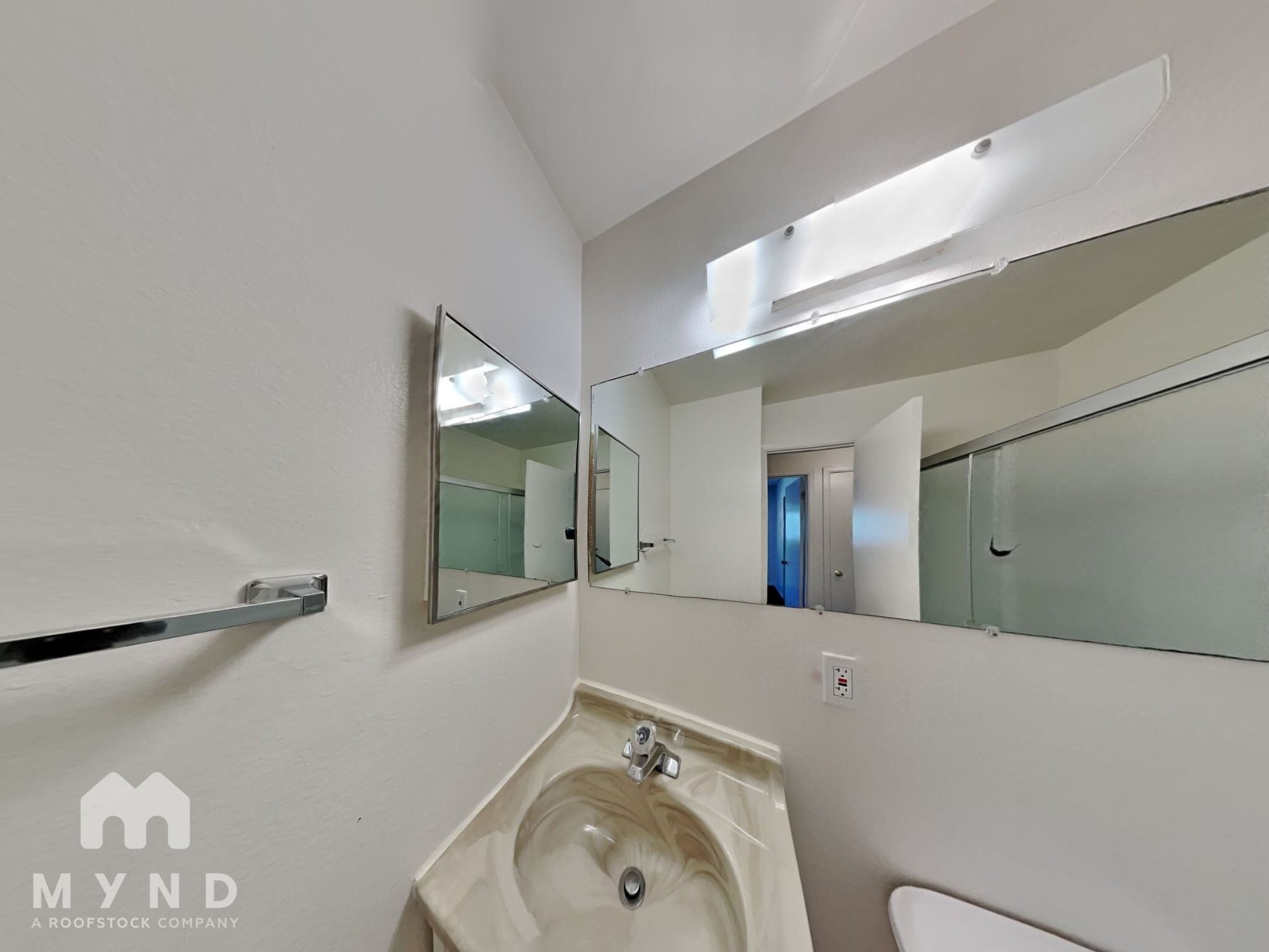 Building Photo - 2910 Apollo Way